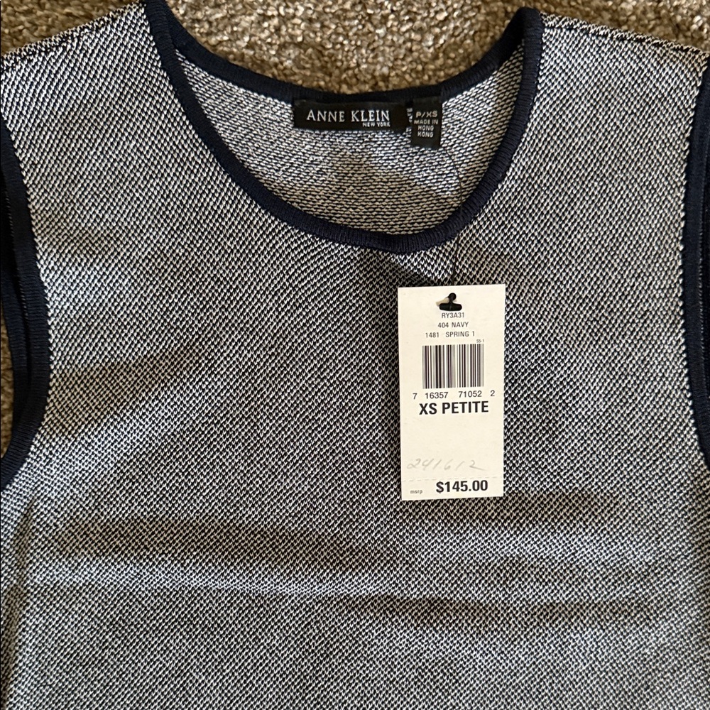 Anne Klein Monochrome Sleeveless Knit Top